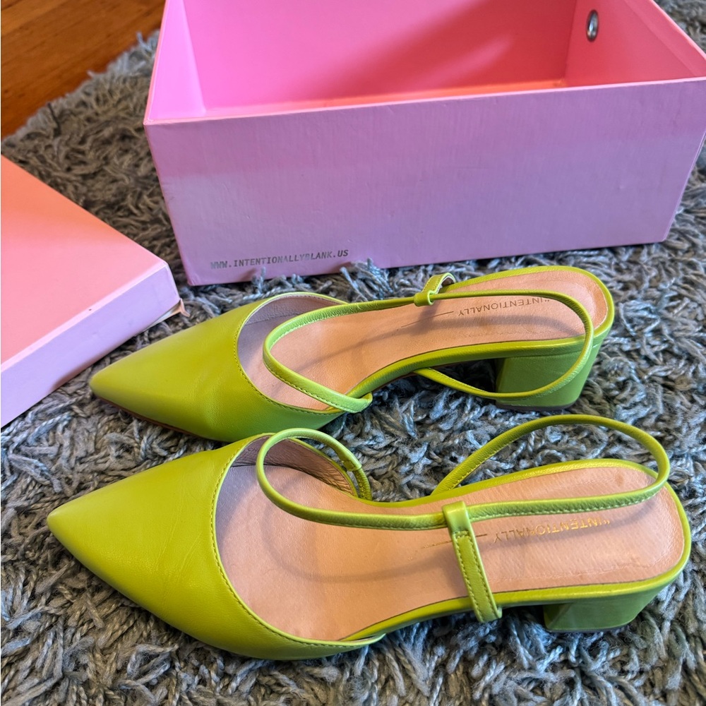 INTENTIONALLY BLANK Viv Green Slingback Heels